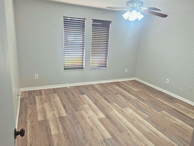 Building Photo - 13660 Abbey Dr