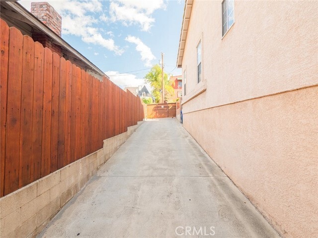 Building Photo - 1025 Coronado Terrace