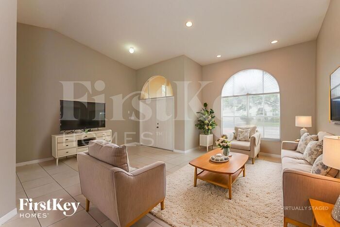 Building Photo - 11524 SW 152nd Ct