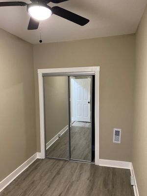 Building Photo - 2114 Hollins St