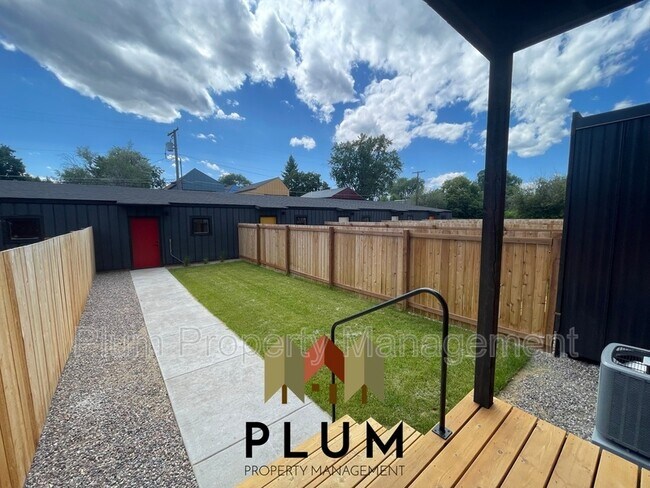 Building Photo - 1855 S 3rd St W