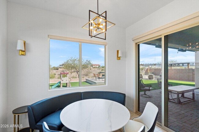 Building Photo - 10812 E Tesla Ave