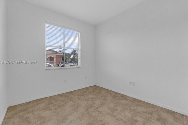 Building Photo - 11014 SW 237th Ln