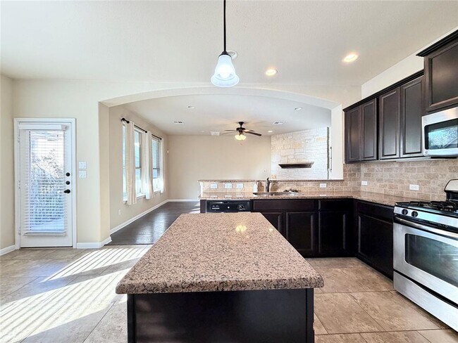 Building Photo - 12604 Kate Ln