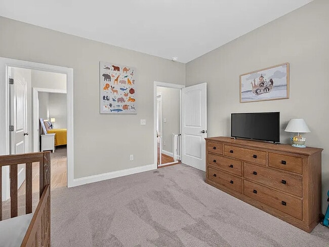 Building Photo - Lease OR Lease to Own