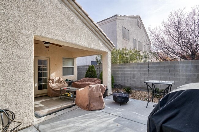 Building Photo - 1563 Raining Hills St