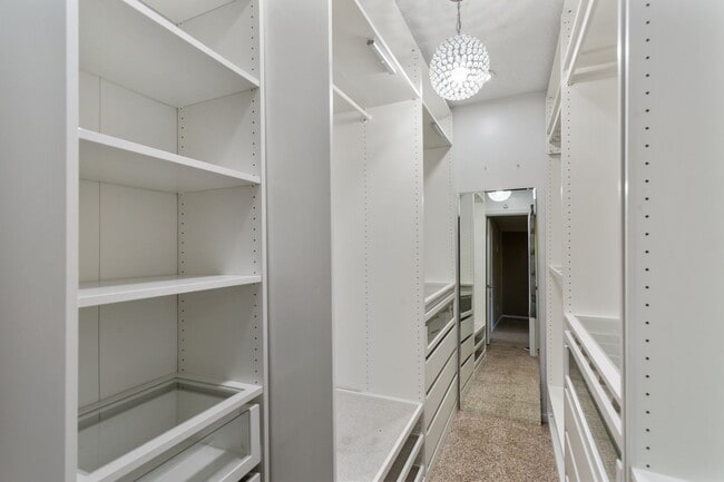 Building Photo - Spacious Kiln Creek Home with Smart Tech, ...