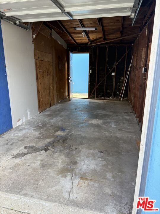 Building Photo - 5057 Voltaire St