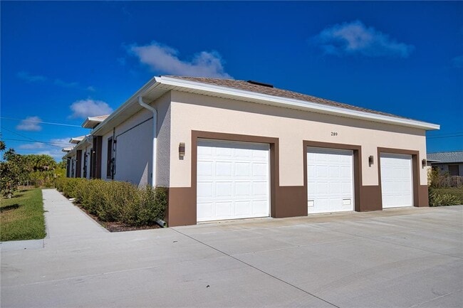 Building Photo - 289 Boundary Blvd