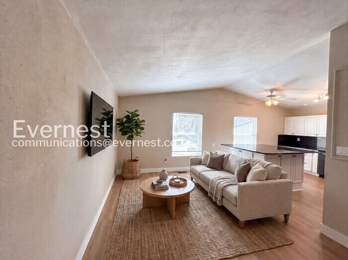 Building Photo - 6980 Goldfield Dr