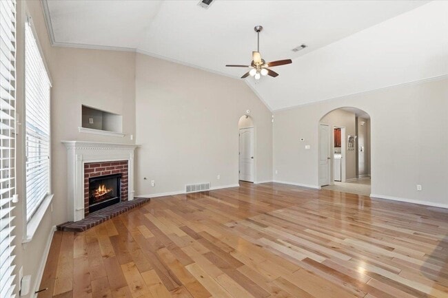 Building Photo - 9294 S Fairmont Cir