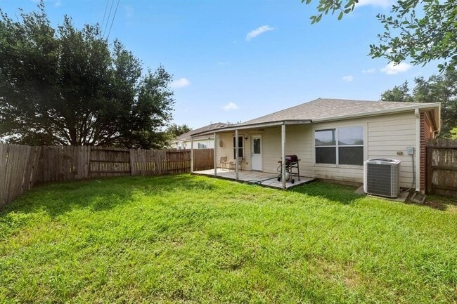 Building Photo - 20022 Juniper Berry Dr