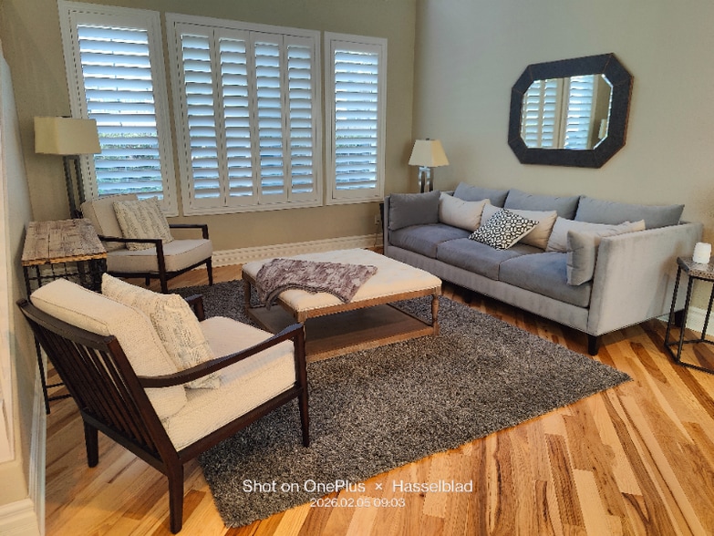 Building Photo - 1417 Sea Ridge Dr