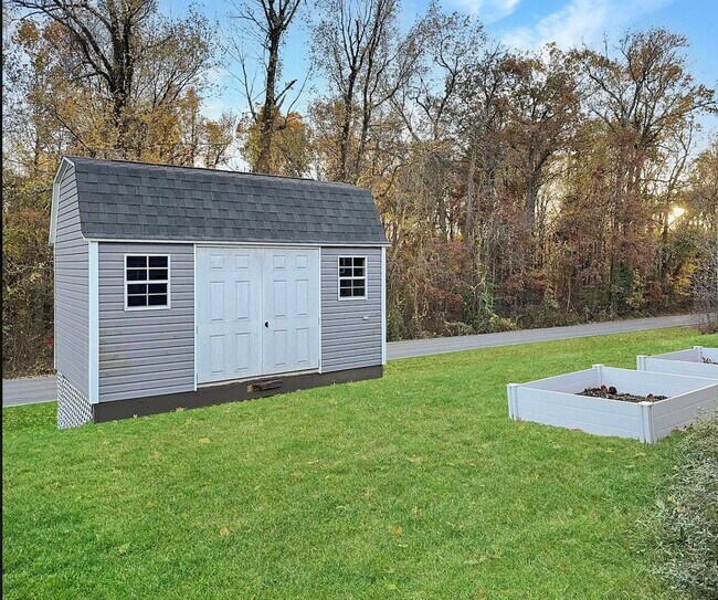 Building Photo - 613 Criterion Way