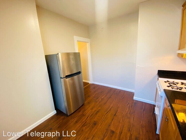 Building Photo - 2315 Telegraph Ave