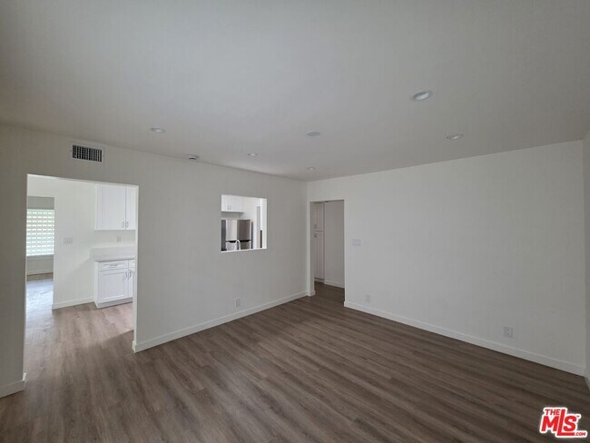 Building Photo - 2908 141st Pl