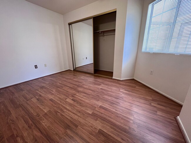 Building Photo - TWO BEDROOM CONDO WITH TWO CAR GARAGE IN H...