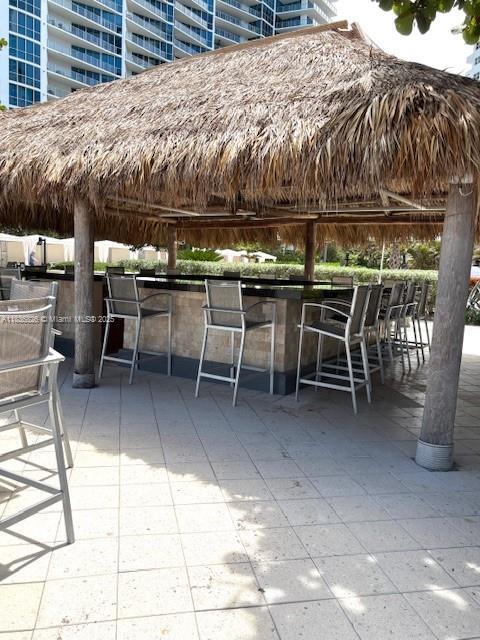 Building Photo - 3001 S Ocean Dr