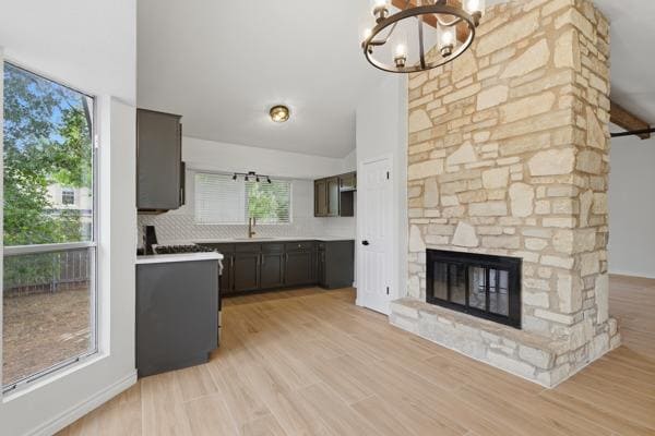 Building Photo - 300 Twin Oak Trail