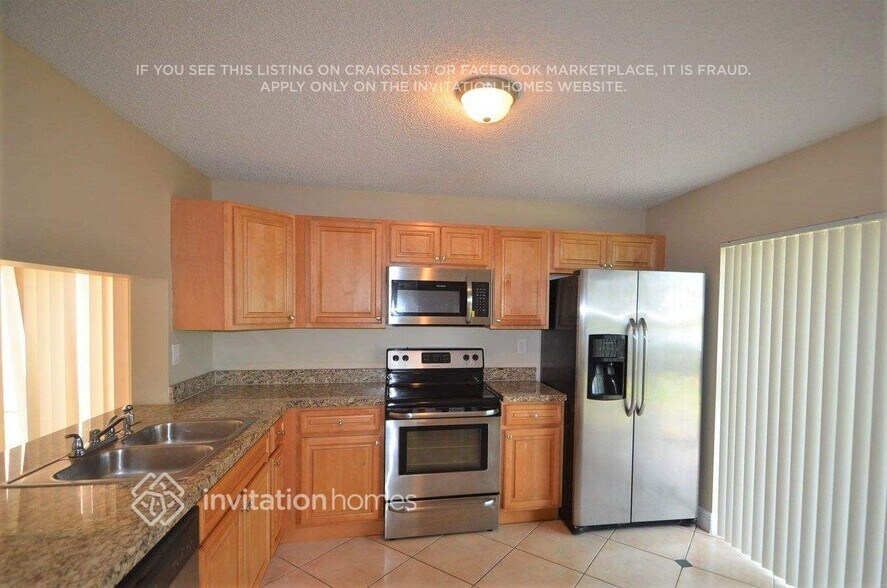 Building Photo - 15115 SW 108th Terrace