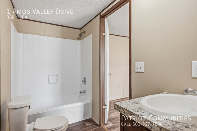 Building Photo - 1 Amos Valley Dr