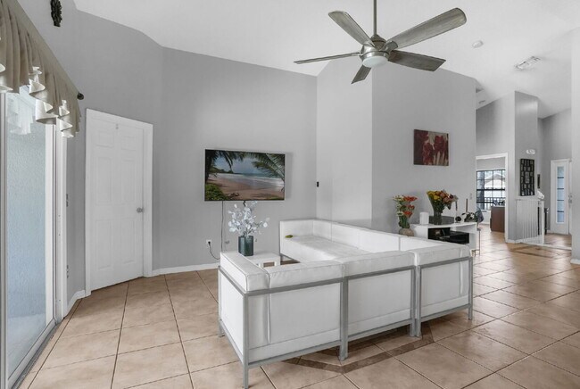 Building Photo - 2620 Willow Glen Cir