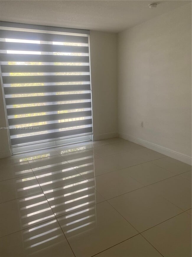 Building Photo - 14362 SW 258th Ln