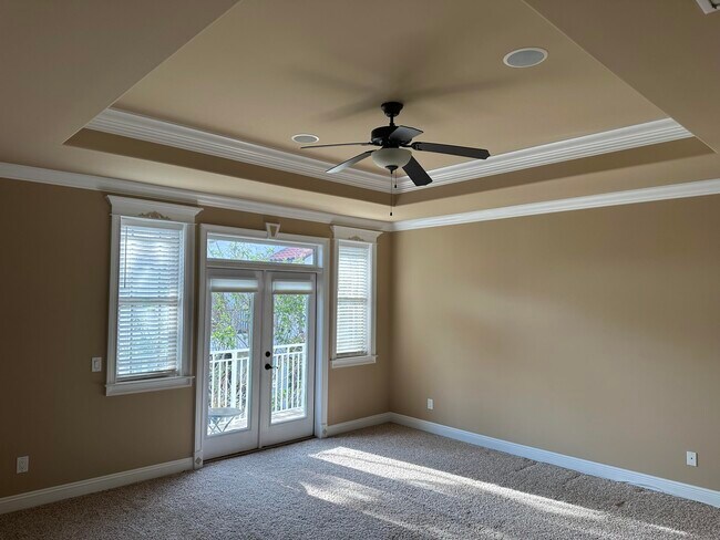 Building Photo - 231 Calusa Blvd