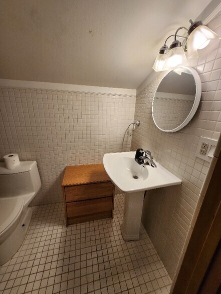 Building Photo - 3343 Fugarwe Ct