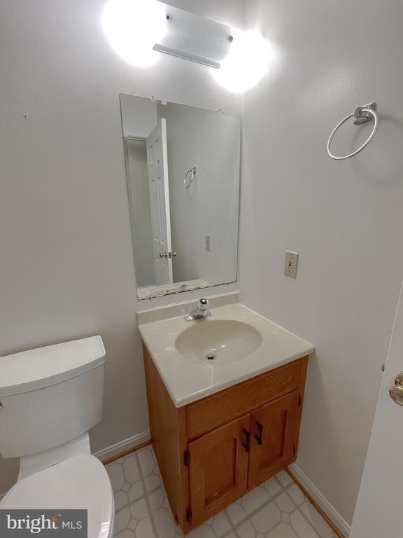 Building Photo - 109 Morris Dr