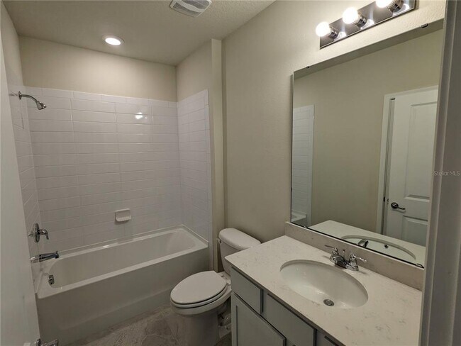 Building Photo - 1113 Grand Hammock Ct