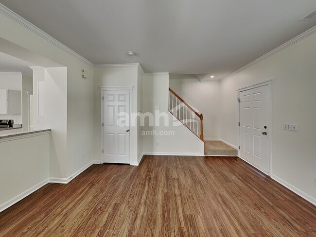 Building Photo - 931 Rocky Meadows Ln