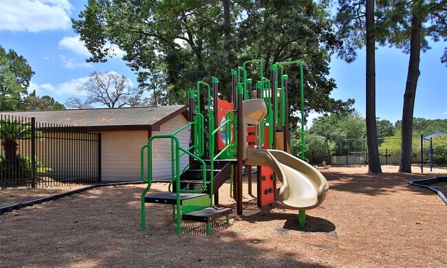 Building Photo - 6940 Foxmont Ln