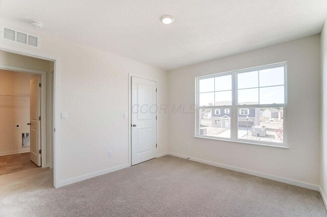 Building Photo - 852 Sunny Vale Dr