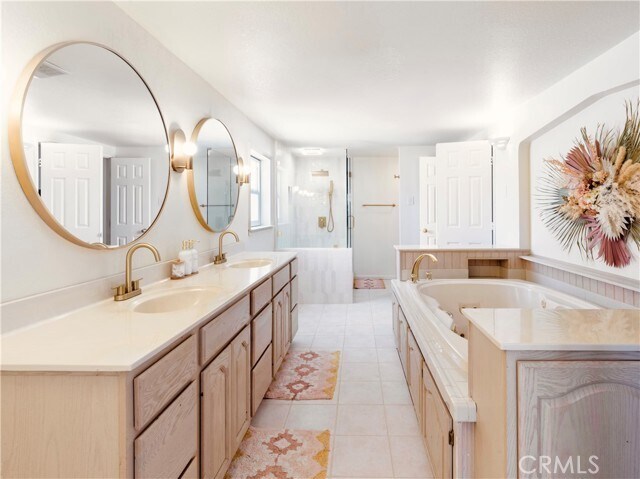 Building Photo - 70410 Cottonwood Dr