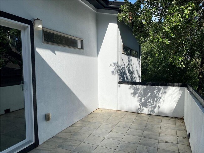 Building Photo - 1514 Betty Jo Dr