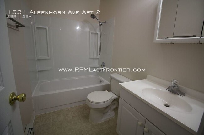 Building Photo - 1531 Alpenhorn Ave