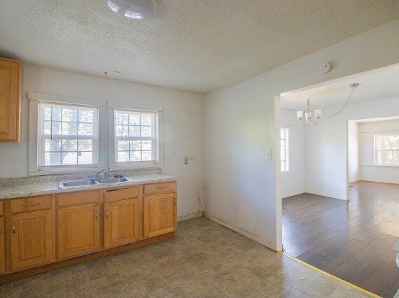 Building Photo - 830 5th Ave N