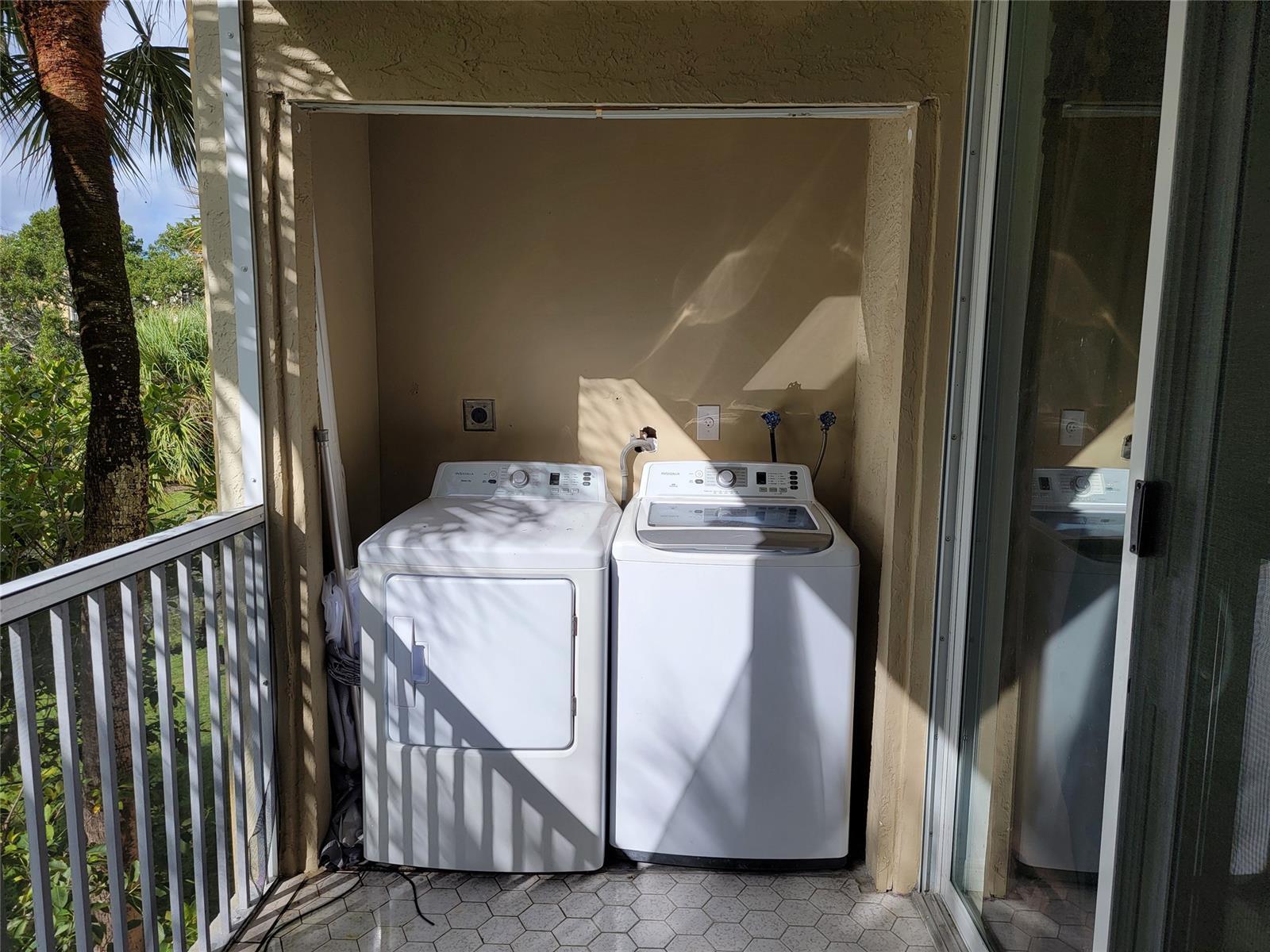 Building Photo - 3341 NW 47th Ter