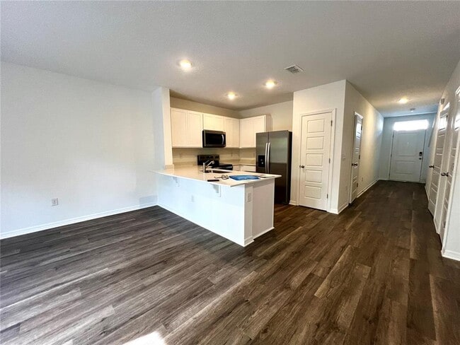 Building Photo - 2959 Canary Ave