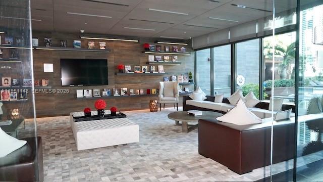 Building Photo - 1080 Brickell Ave