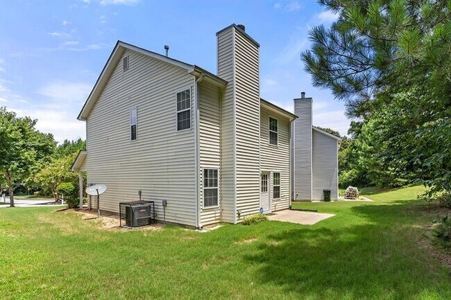 Building Photo - 435 Thistle Cove