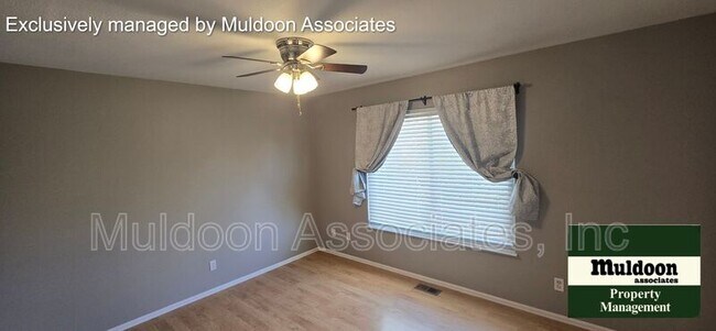 Building Photo - 220 S Caddoa Dr