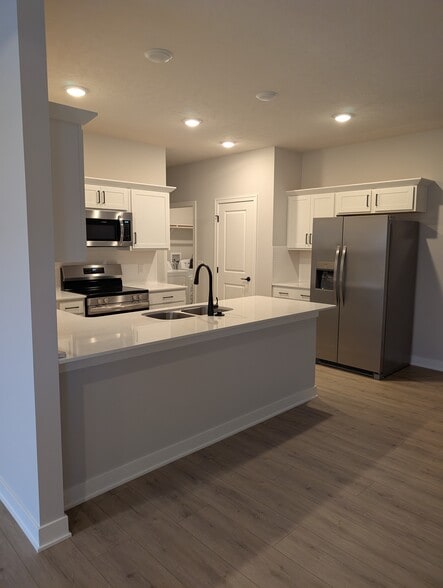 Kitchen - 12855 S 45th Ter