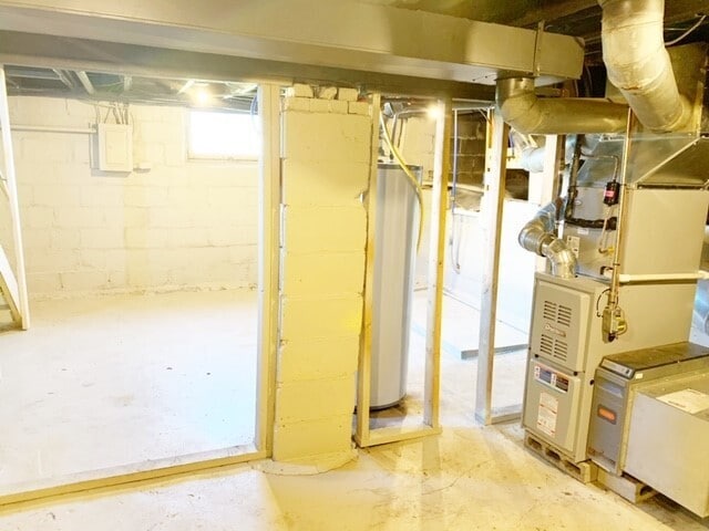 Building Photo - 480 S Luett Ave