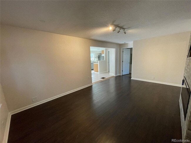 Building Photo - 2915 S Elati St