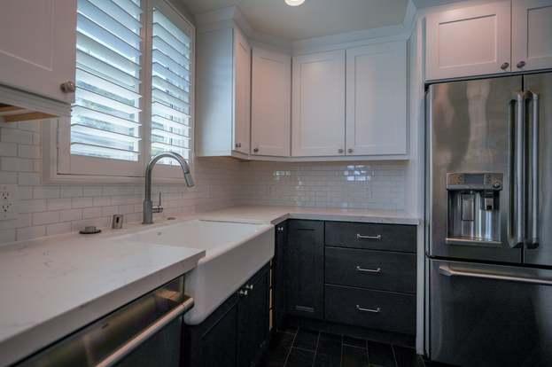 Building Photo - 3 bedroom in Reseda CA 91335