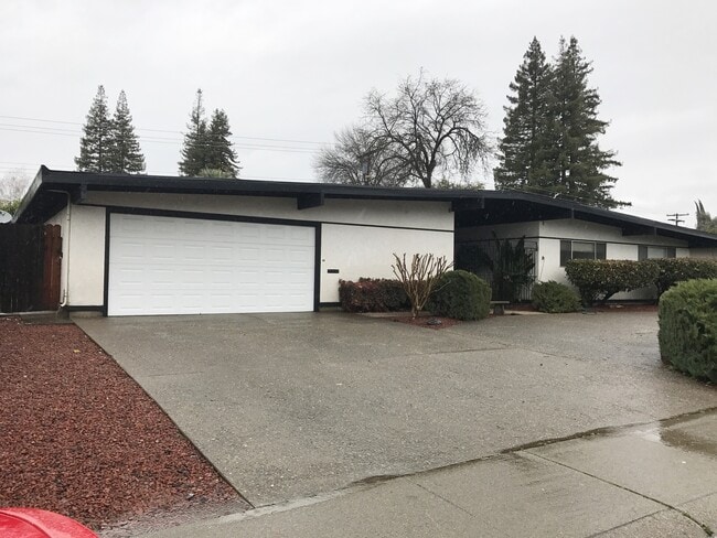 Building Photo - 4217 American River Dr