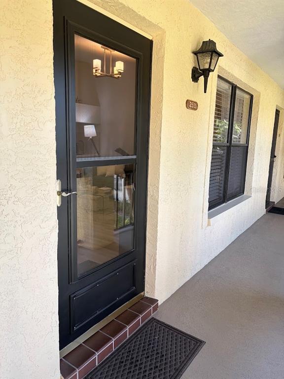 Building Photo - 2511 Hammock Ct