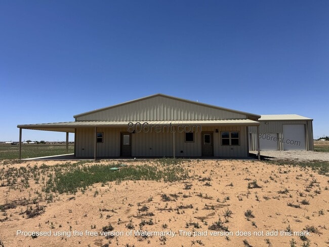 Building Photo - Unique Country Barndominium on 15.5 Acres – Shallowater, TX
